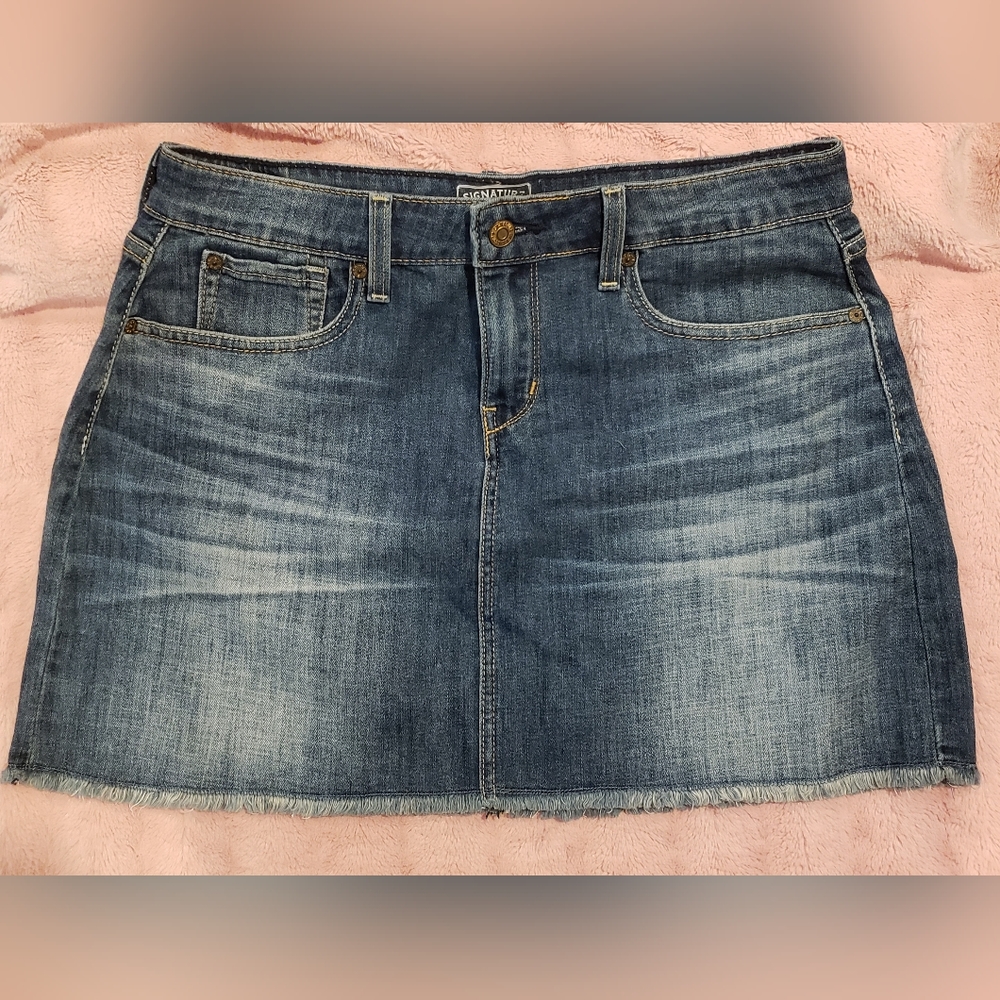 Levi Strauss Signature Gold High Rise Skirt size 6